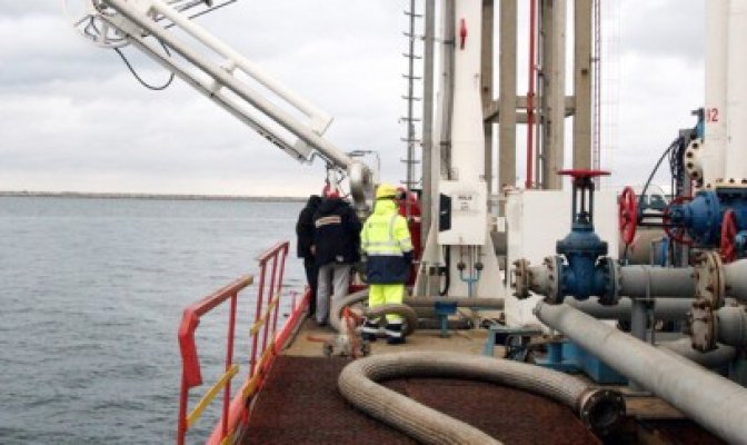Bulgaria caută cristale de gaz în Marea Neagră